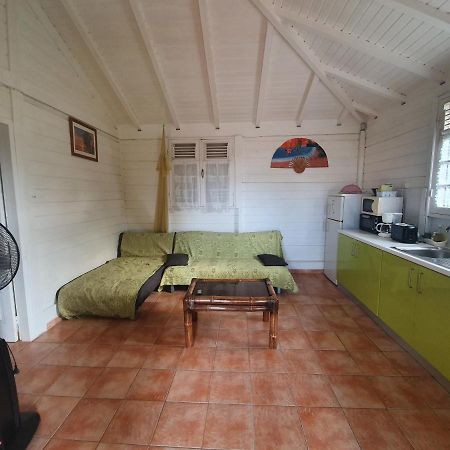 Bungalow Bassin Trouve Sainte-Anne  Zewnętrze zdjęcie