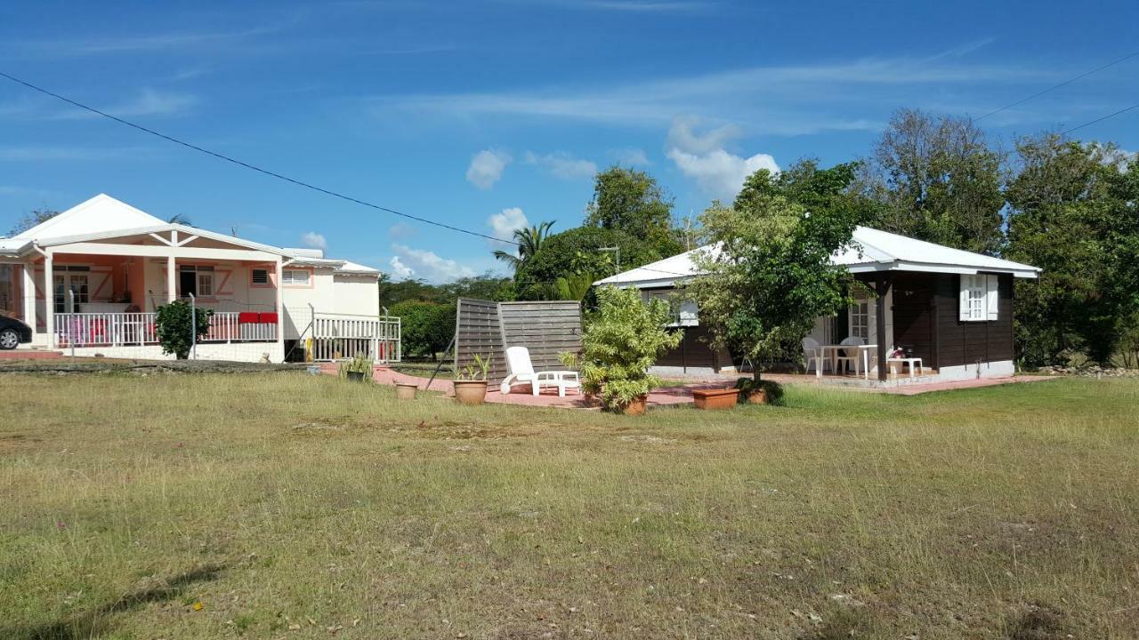 Bungalow Bassin Trouve Sainte-Anne  Zewnętrze zdjęcie